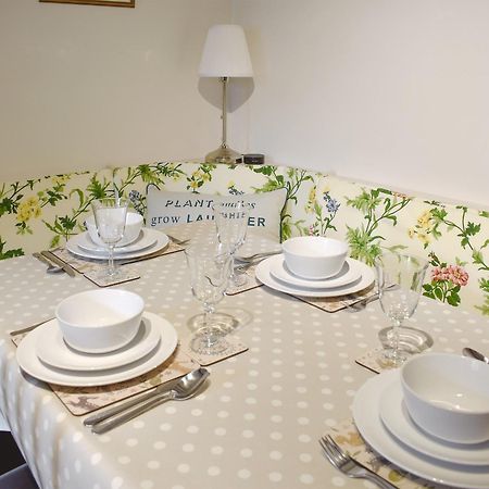 Rose Cottage Lofthouse  ภายนอก รูปภาพ